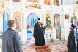 Епископ Волгодонский и Сальский Корнилий посетил храм в честь иконы Божией Матери Одигитрия в х. Крымский