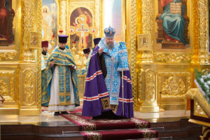 11.7.2018г. епископ Волгодонский и Сальский Корнилий молился за божественной литургией г. Волгодонск