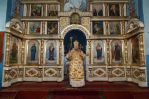 9.01.2019 г. епископ Корнилий совершил Божественную литургию в г. Белая Калитва.