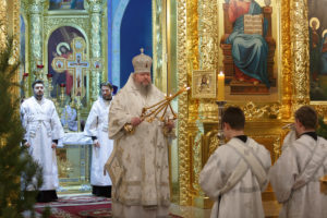 18.01.2019 г. епископ Корнилий совершил Всенощное бдение.