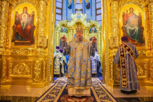 27.08.2019 г. епископ Корнилий совершил всенощное бдение в кафедральном соборе Рождества Христова города Волгодонска.