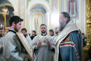 Митрополит Меркурий совершил молебен с чтением акафиста перед Донской иконой Божией Матери в Ростовском кафедральном соборе
